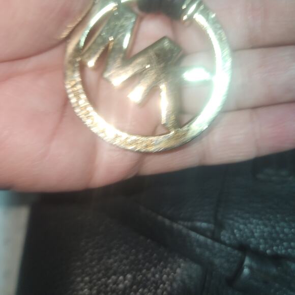 MICHAEL KORS GUC XL LEATHER BLACK ASHBERRY TOTE BAG A - Picture 3 of 8